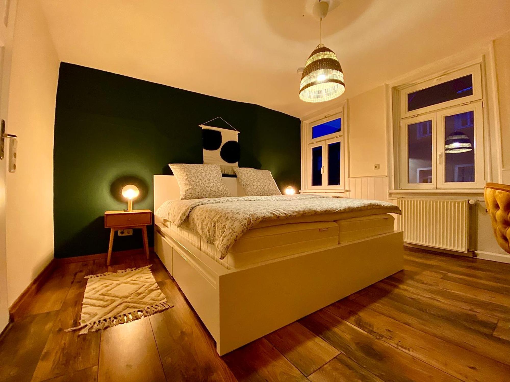 # One Apartment'S / Parkplatz / Schlossplatz Coburgo Exterior foto